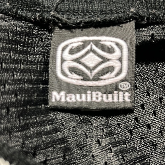 NWOT maui built jersey with camo leopard print - Picture 3 of 3